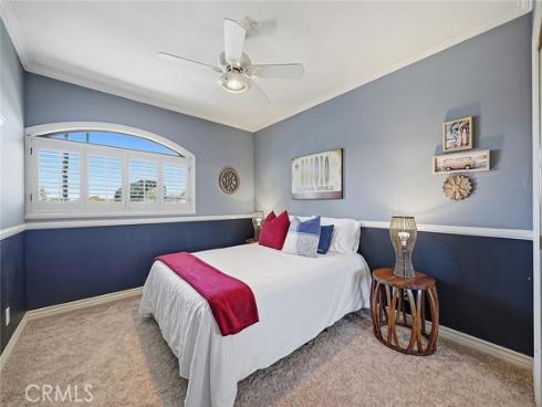 1737 Catalina , Seal Beach, CA