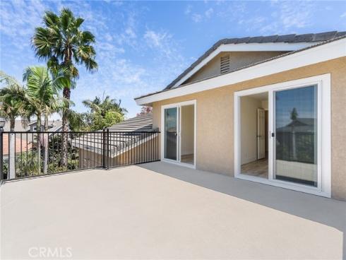 3561 Dahlia Circle, Seal Beach, CA