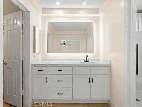 3561 Dahlia Circle, Seal Beach, CA