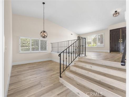 3561 Dahlia Circle, Seal Beach, CA