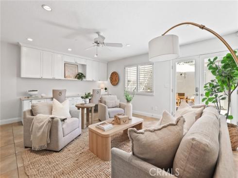 126 8th , Seal Beach, CA