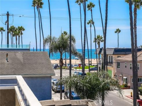 126 8th , Seal Beach, CA
