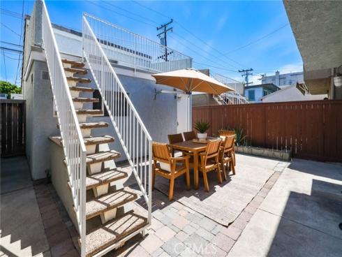 126 8th , Seal Beach, CA