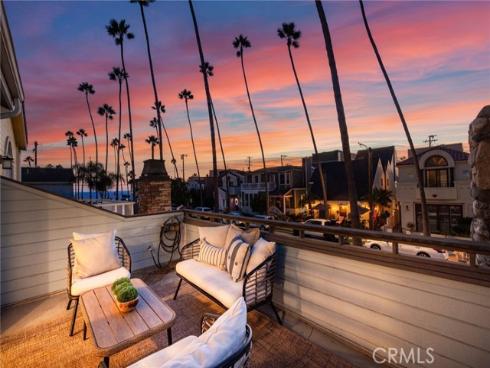 126 8th , Seal Beach, CA