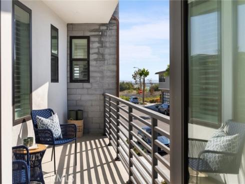 208 Ocean Place , Seal Beach, CA