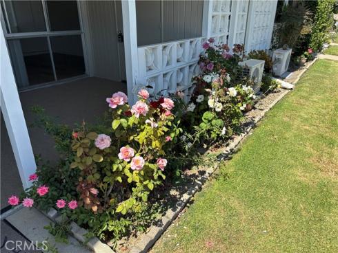 1621 Monterey M2-19D Road, Seal Beach, CA