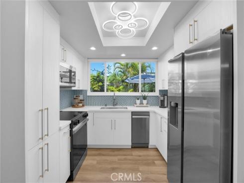 1891 Mckinney M15 26C Way, Seal Beach, CA