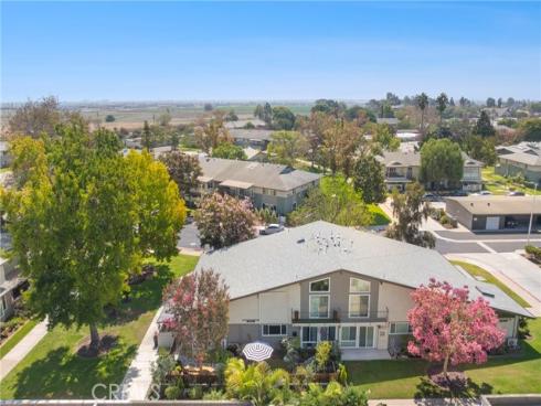 1891 Mckinney M15 26C Way, Seal Beach, CA