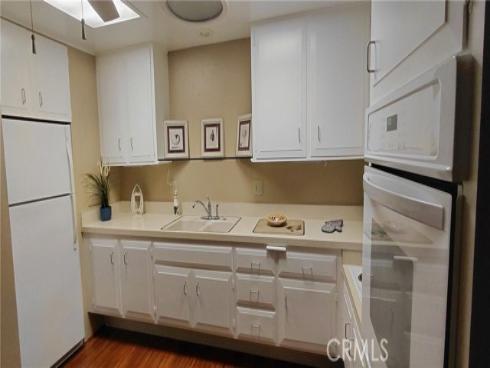 1420  Oakmont Rd M6 139k  , Seal Beach, CA
