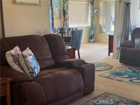 1641 Monterey Rd M2-18a , Seal Beach, CA