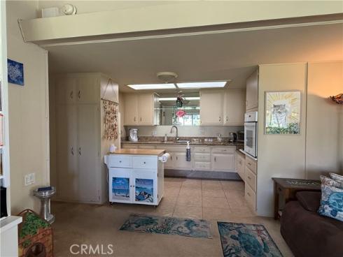 1641 Monterey Rd M2-18a , Seal Beach, CA