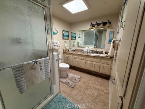 1641 Monterey Rd M2-18a , Seal Beach, CA