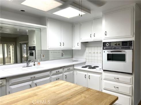 1060 Foxburg Rd. M9-218c , Seal Beach, CA
