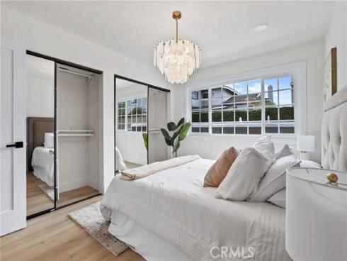 3930 Rose , Seal Beach, CA
