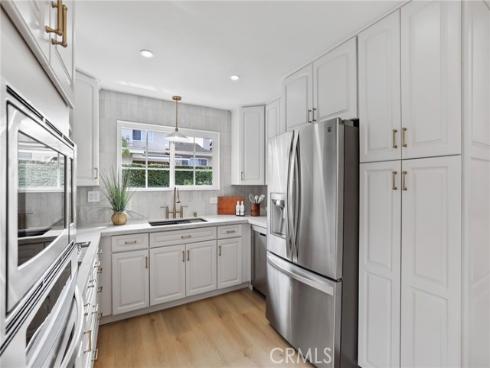3930 Rose , Seal Beach, CA