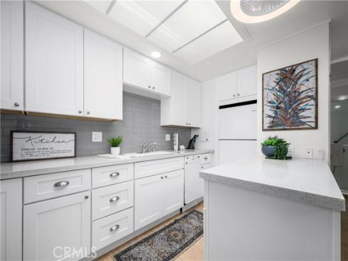13170 Southport 168B LaneM-7, Seal Beach, CA