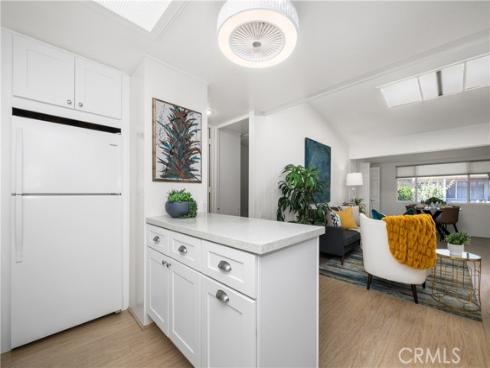 13170 Southport 168B LaneM-7, Seal Beach, CA