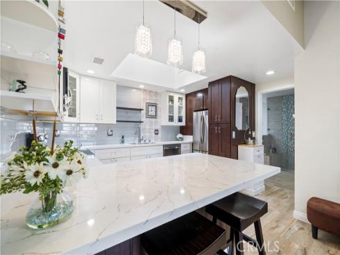 1340 Kenwood Road M7-156h , Seal Beach, CA
