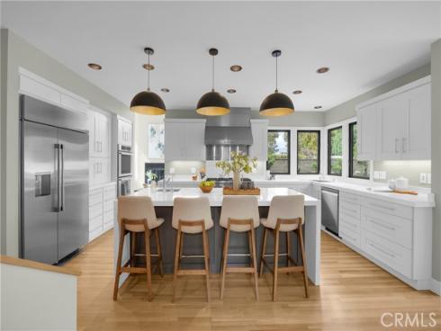 1205  Crestview  , Seal Beach, CA