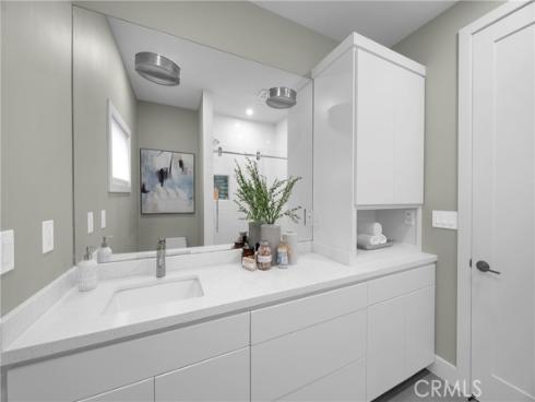 1205  Crestview  , Seal Beach, CA