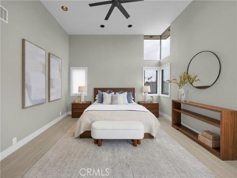 1205  Crestview  , Seal Beach, CA