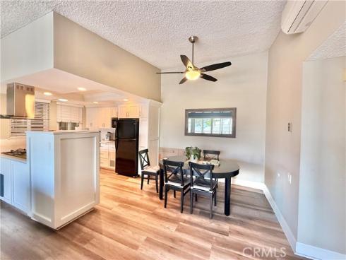 1860 Mckinney 21J Way, Seal Beach, CA