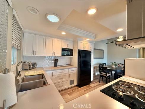 1860 Mckinney 21J Way, Seal Beach, CA