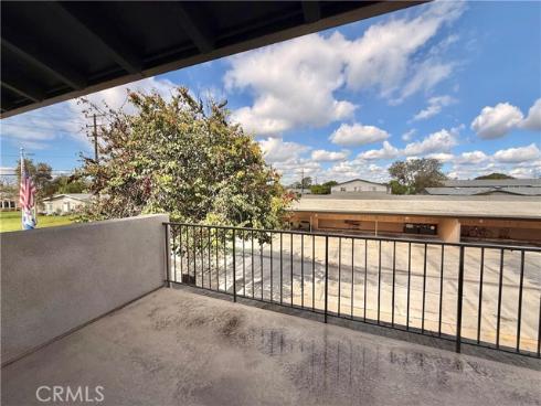 1860 Mckinney 21J Way, Seal Beach, CA