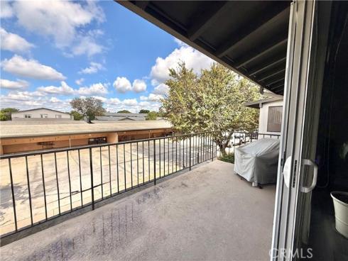 1860 Mckinney 21J Way, Seal Beach, CA