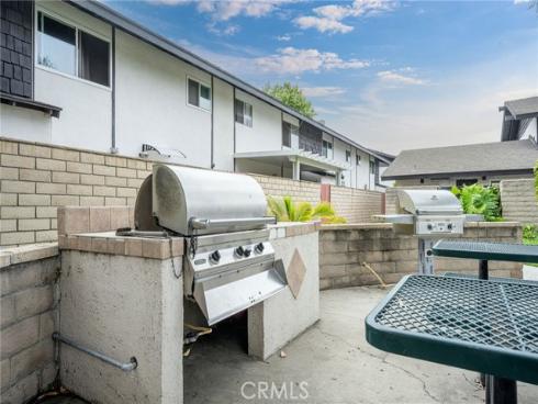 7100  Cerritos  104  Avenue, Stanton, CA