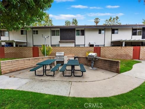 7100  Cerritos  28  Avenue, Stanton, CA