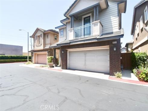 8094  Cambria   Circle, Stanton, CA