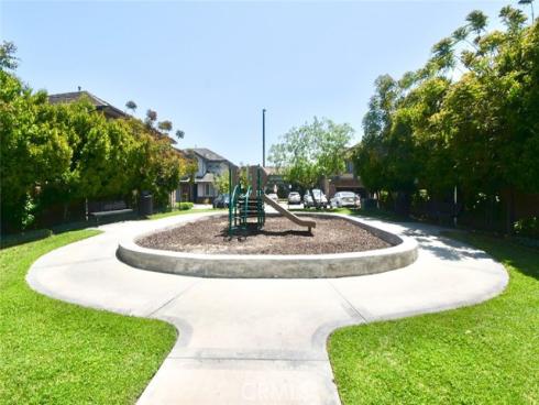 8094  Cambria   Circle, Stanton, CA