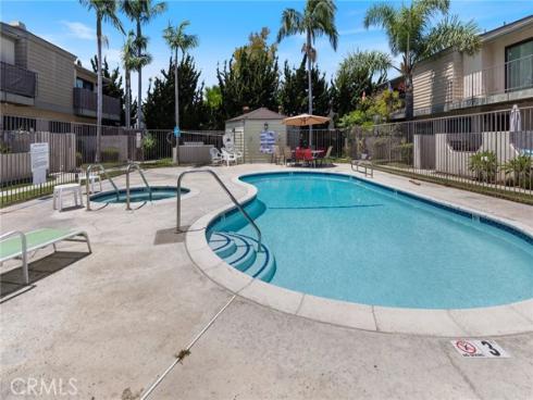 7048  Cerritos  2  Avenue, Stanton, CA