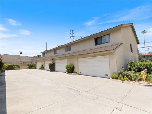 7048  Cerritos  2  Avenue, Stanton, CA