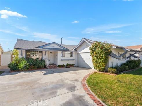 10221  Macduff Street  , Stanton, CA