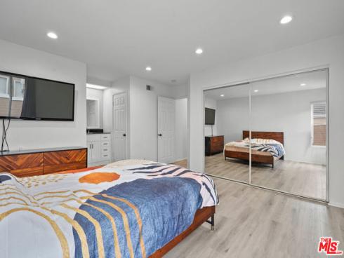 10456 W Briar Oaks A Drive, Stanton, CA