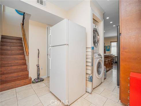 10712 Knott Avenue, Stanton, CA