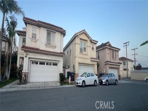 10760 Elm Cir , Stanton, CA