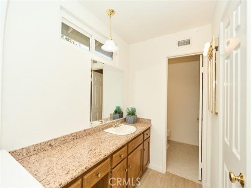 8068 Catherine 9 Avenue, Stanton, CA