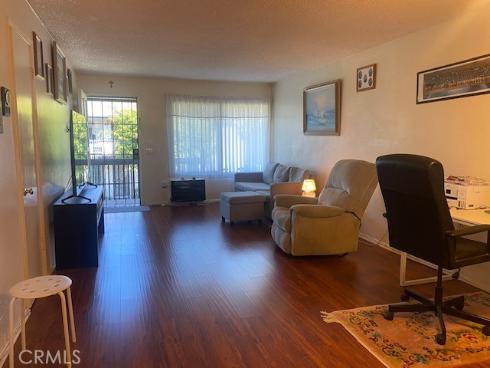 7100 Cerritos Ave. 112 , Stanton, CA