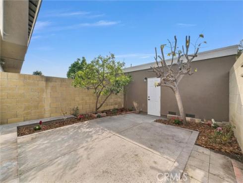 11050 Camden Way, Stanton, CA