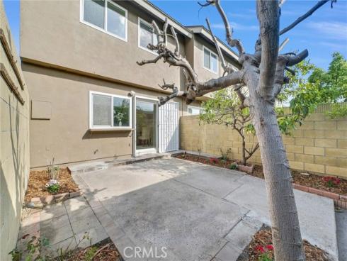 11050 Camden Way, Stanton, CA