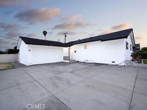 8151 Orangewood Ave , Stanton, CA