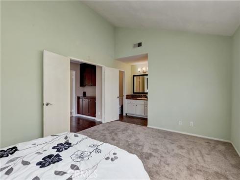 7068 Cerritos 16 Avenue, Stanton, CA