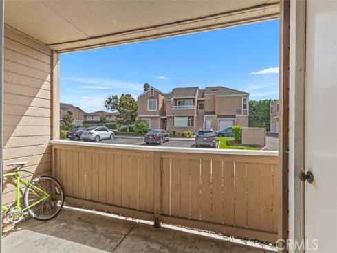 10393 E Briar Oaks  D  Drive, Stanton, CA