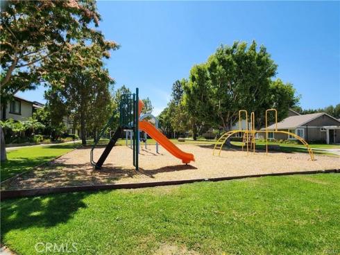 11219  Hood  , Stanton, CA