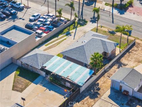 7931  1st  , Stanton, CA