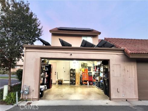 10526 Carrotwood , Stanton, CA