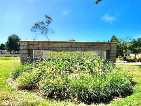 10526 Carrotwood , Stanton, CA